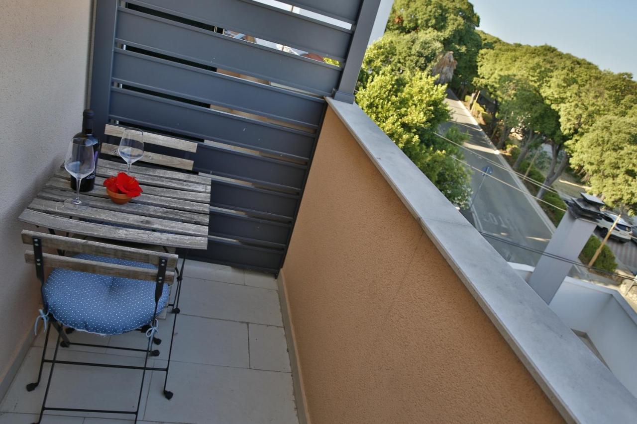 Guest House Lorenta Vodice Extérieur photo