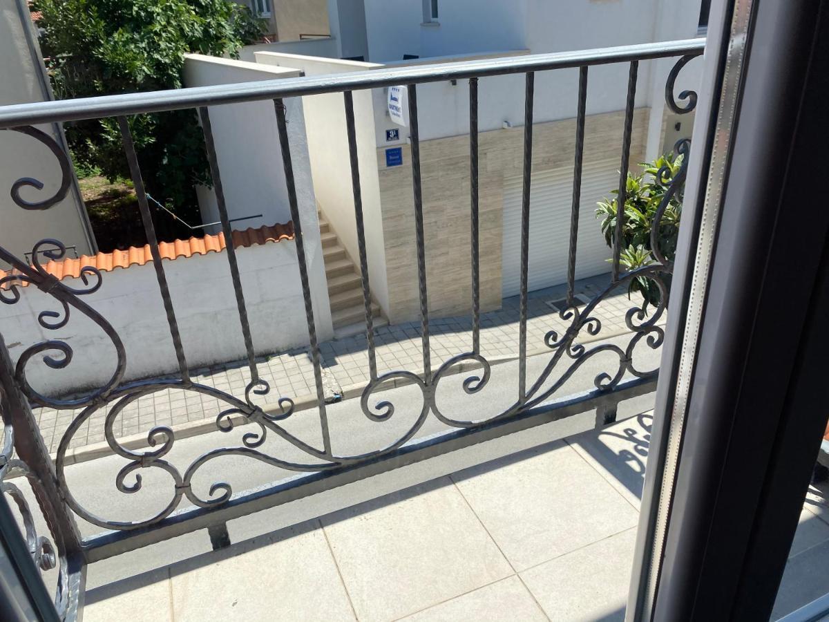 Guest House Lorenta Vodice Extérieur photo