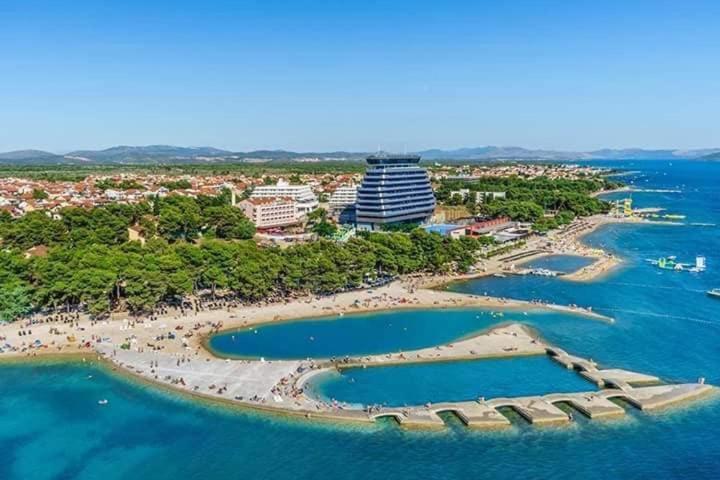 Guest House Lorenta Vodice Extérieur photo
